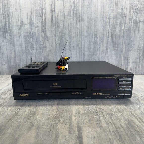 Sanyo Vintage VCR - MODEL VHR-9100 - Tested Working VCR - W/Remote - Picture 1 of 16